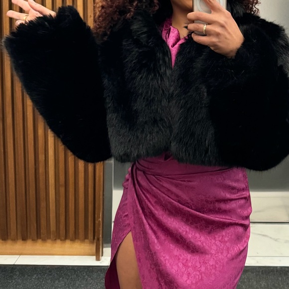 Alo Black Faux Fur Jacket - Picture 4 of 4